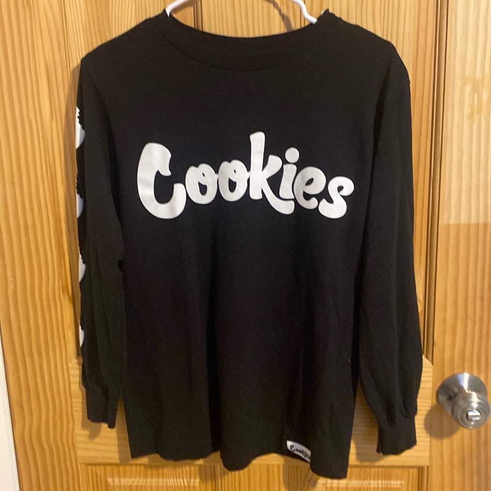 long sleeve black cookies shirt